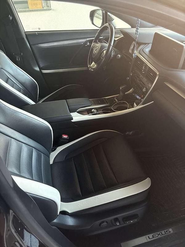 Gebraucht Lexus RX450h Sport Line 262 PS (192 kW) 2022 SUV