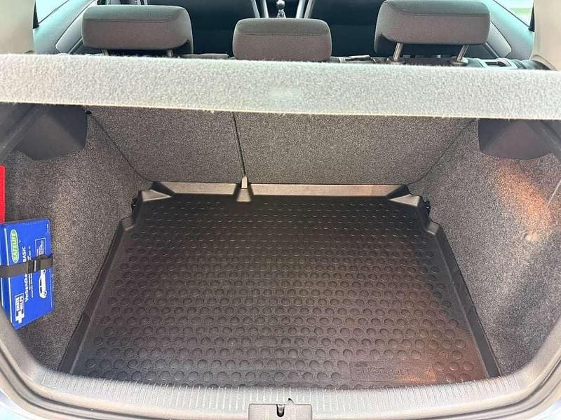 Gebraucht VW Golf VI 80 PS (58 kW) 2010 Blau Kleinwagen