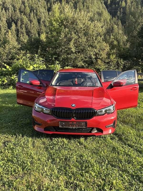 Gebraucht BMW 320 190 PS (139 kW) 2019 Limousine