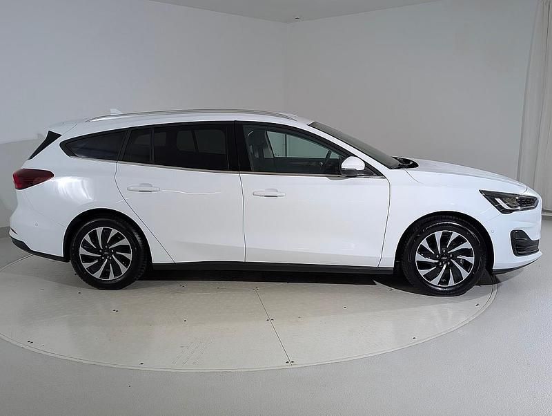 Weiß Neu 2025 Ford Focus Titanium X | € 34.890 (Teuer) - Bild 1/1