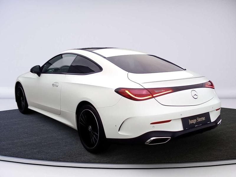 Gebraucht Mercedes CLE200 AMG line 204 PS (150 kW) 2024 Weiß Coupé