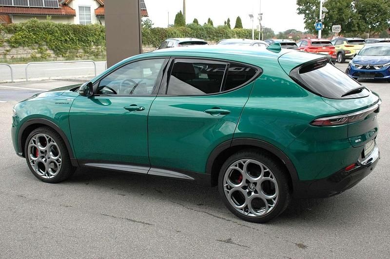 Gebraucht Alfa Romeo Tonale Edizione Speciale 131 PS (96 kW) 2022 Grün SUV