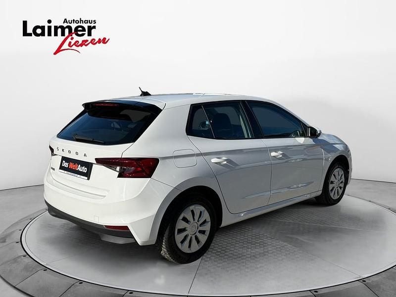 Gebraucht Skoda Fabia Ambition 65 PS (47 kW) 2022 Weiss  normal Kleinwagen