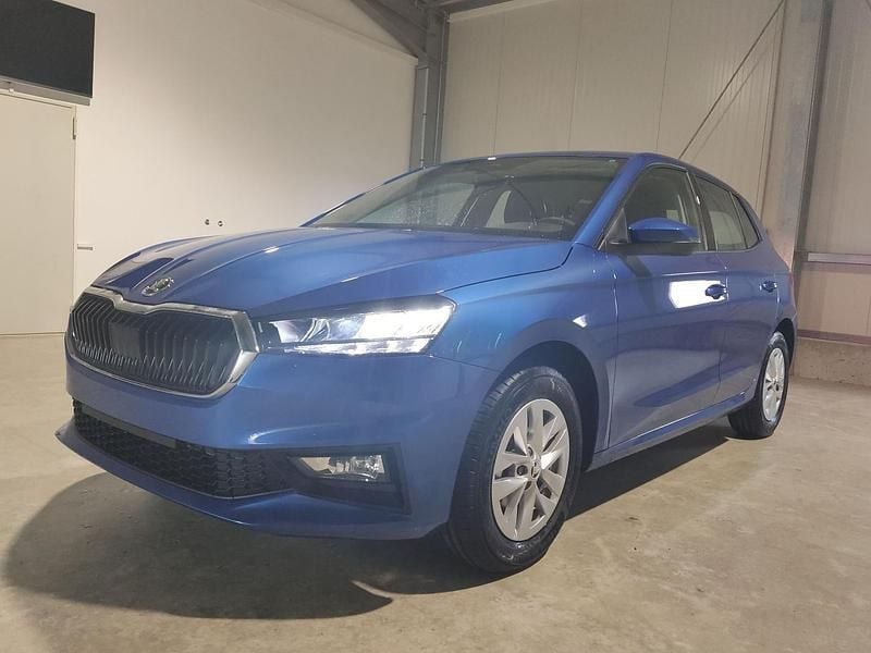 Neu Skoda Fabia 80 PS (58 kW) 2025 Blau Limousine