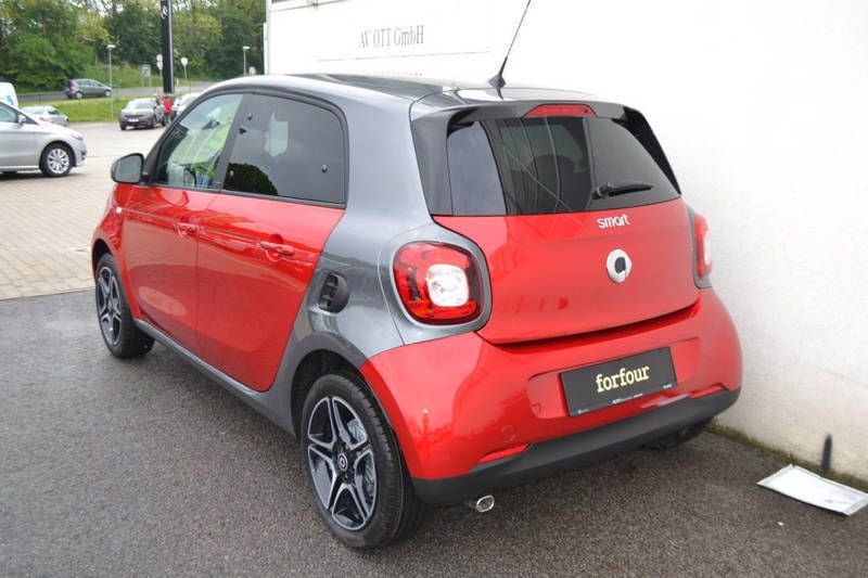 Verkauft Smart ForFour Metallic,Klimaa., gebraucht 2019, 3 ...