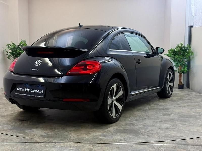 Gebraucht VW Beetle 160 PS (117 kW) 2013 Schwarz Kleinwagen