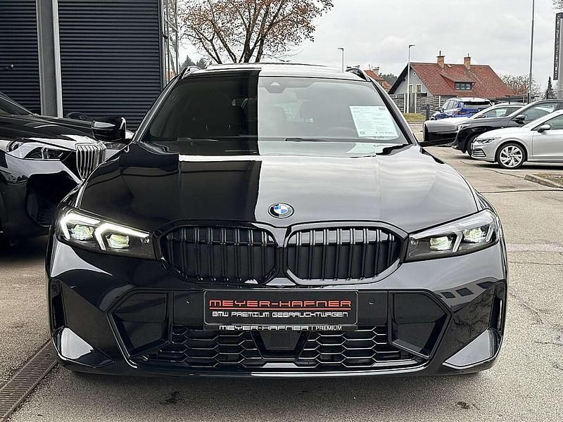 Gebraucht BMW 320 M Sport 190 PS (139 kW) 2025 Schwarz Kombi