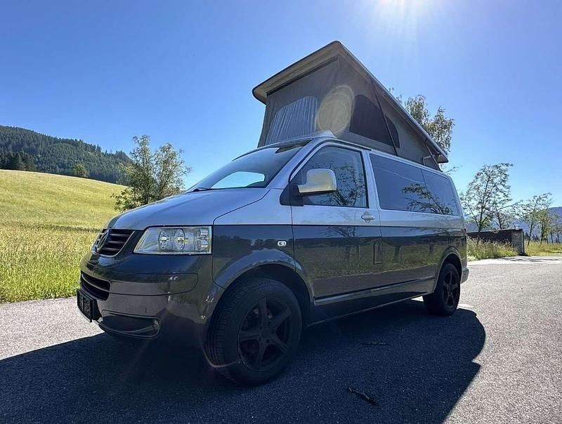 Grau Gebraucht 2009 VW T5 Van | € 23.999 - Bild 1/4