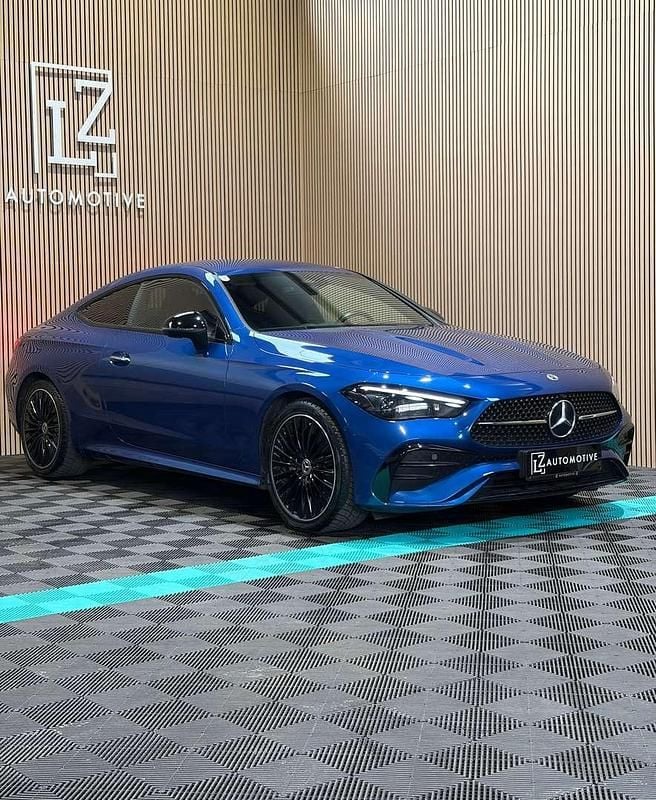 Gebraucht Mercedes CLE220 AMG line 197 PS (144 kW) 2024 Blau Coupé