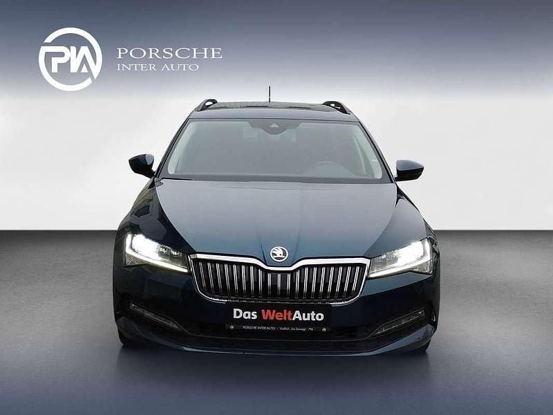 Gebraucht Skoda Superb Ambition 200 PS (147 kW) 2022 Dunkelblau  metallic Kombi