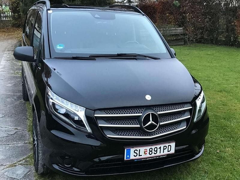 Gebraucht Mercedes Vito 190 PS (139 kW) 2019 Schwarz Van