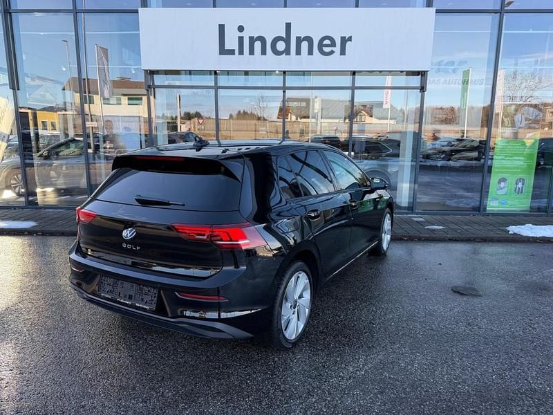 Gebraucht VW Golf VIII 116 PS (85 kW) 2026 Limousine