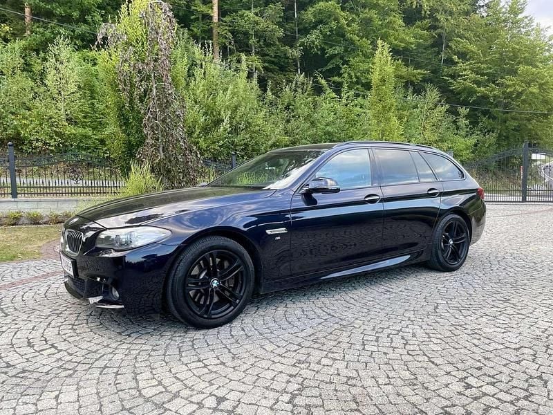Gebraucht BMW 525 M Sport 218 PS (160 kW) 2013 Schwarz Kombi