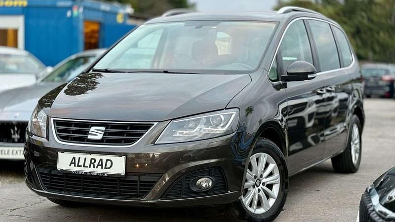 Braun Gebraucht 2016 Seat Alhambra Van / Kleinbus | € 17.900 (Superpreis) - Bild 1/4