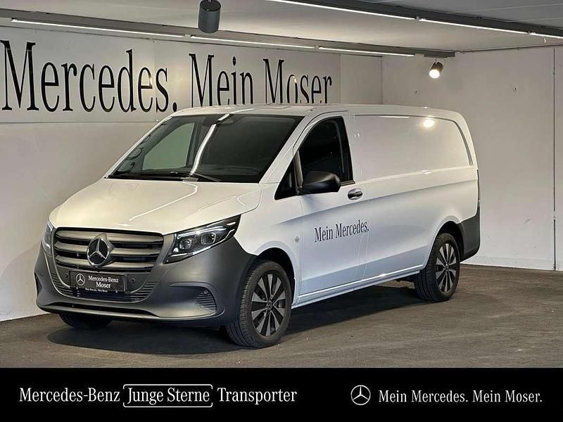 Weiß Gebraucht 2025 Mercedes Vito Van | € 52.200 (Guter Preis) - Bild 1/4