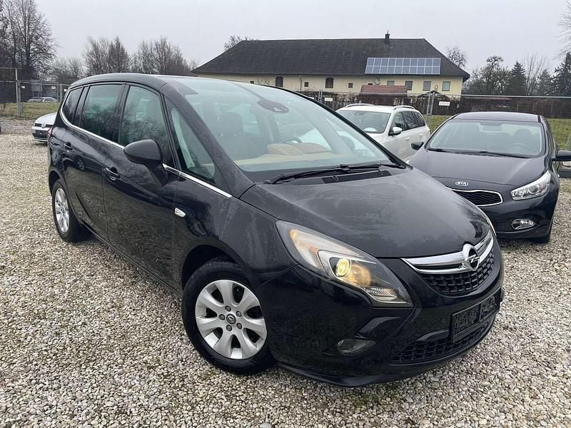 Gebraucht Opel Zafira Tourer 136 PS (100 kW) 2014 Schwarz Van / Kleinbus