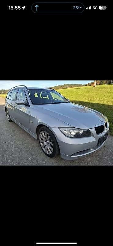 Gebraucht BMW 318 143 PS (105 kW) 2008 Kombi
