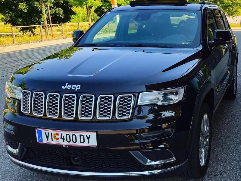 Schwarz Gebraucht 2018 Jeep Grand Cherokee SUV | € 33.500 - Bild 1/4