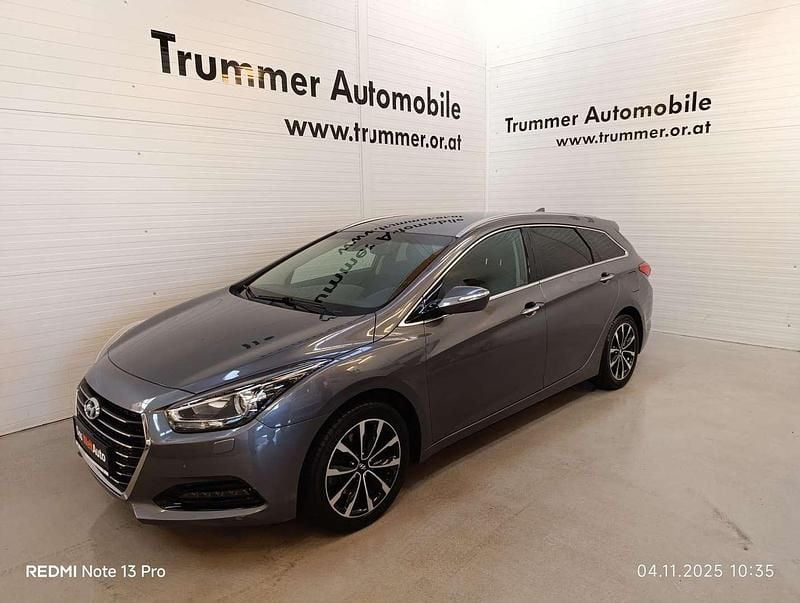 Gebraucht Hyundai i40 Style 141 PS (103 kW) 2016 Silber Kombi