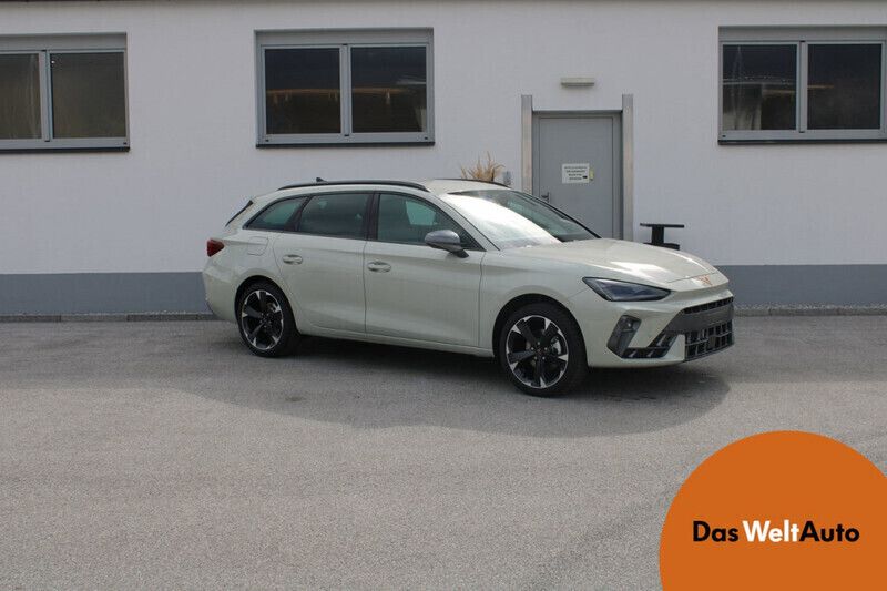 Hellgrau metallic Neu 2025 Cupra Leon Kombi | € 36.700 (Teuer) - Bild 1/4