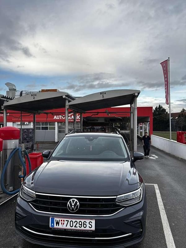 Gebraucht VW Tiguan Life 150 PS (110 kW) 2021 SUV