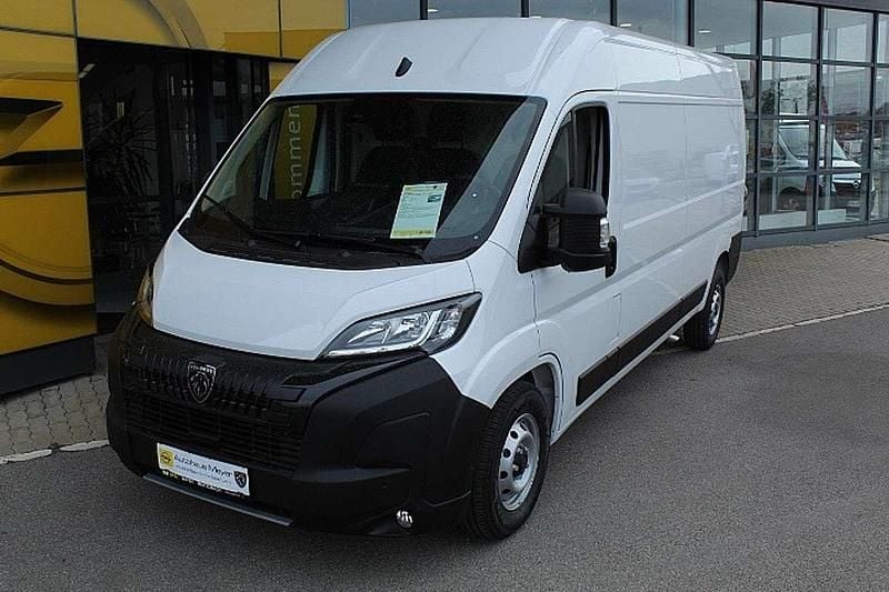 Neu Peugeot Boxer 140 PS (102 kW) 2025 Weiß Van