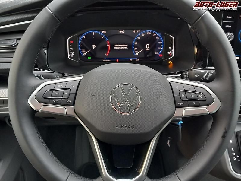 Gebraucht VW California California 2023 Rotkirschrot/dach schwarz uni Van