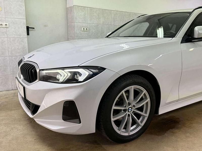 Gebraucht BMW 318 Shadowline 150 PS (110 kW) 2023 Weiß Kombi