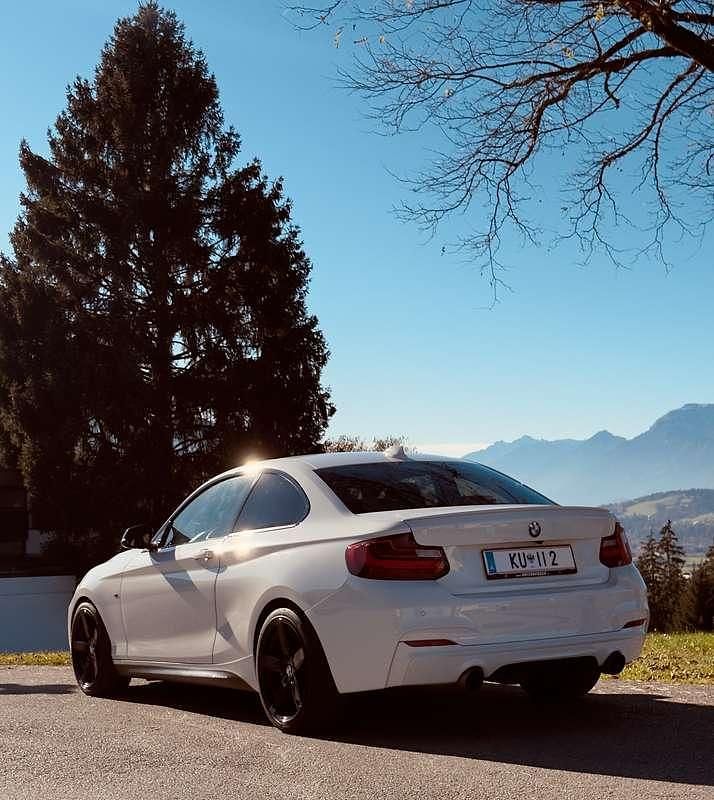 Gebraucht BMW M235 Comfort Edition 326 PS (239 kW) 2014 Weiß Coupé