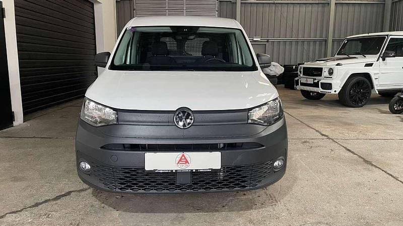 Gebraucht VW Caddy Maxi 102 PS (75 kW) 2021 Weiß Van / Kleinbus