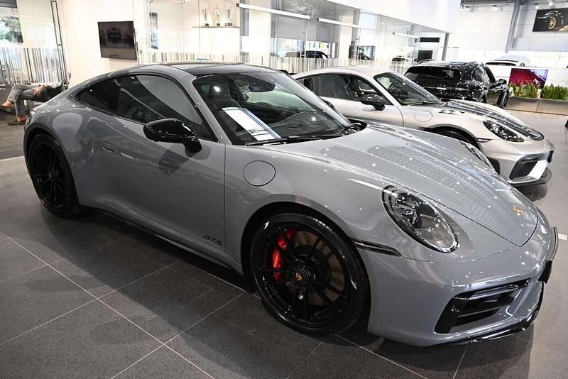 Gebraucht Porsche 992 480 PS (353 kW) 2023 Grau Coupé