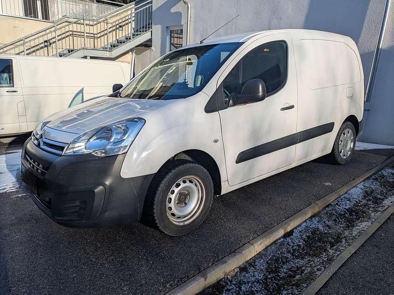 Weiß Gebraucht 2018 Citroën Berlingo Van / Kleinbus | € 5.000 - Bild 1/4
