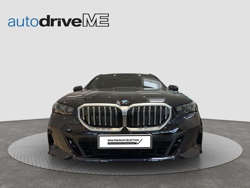 Gebraucht BMW 520 Comfort Edition 197 PS (144 kW) 2025 Schwarz Kombi