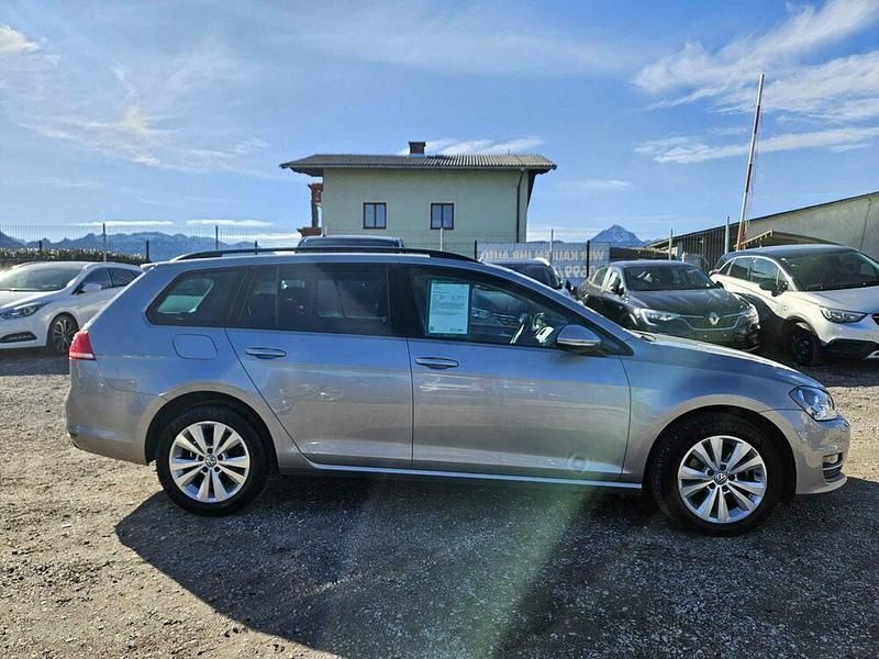 Gebraucht VW Golf VII 110 PS (80 kW) 2016 Silber Kombi