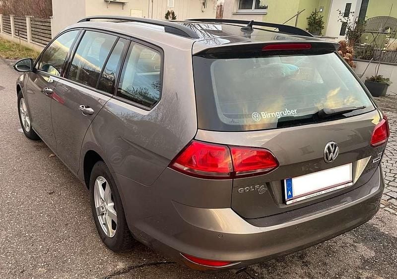 Gebraucht VW Golf VII 105 PS (77 kW) 2014 Grau Kombi