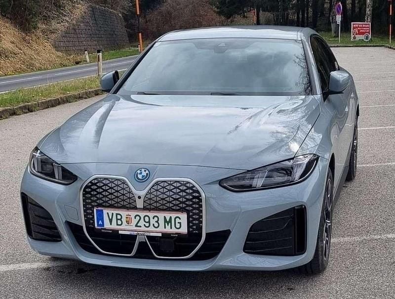 Gebraucht BMW i4 M Sport 210 kW (286 PS) 2025 Grau Limousine