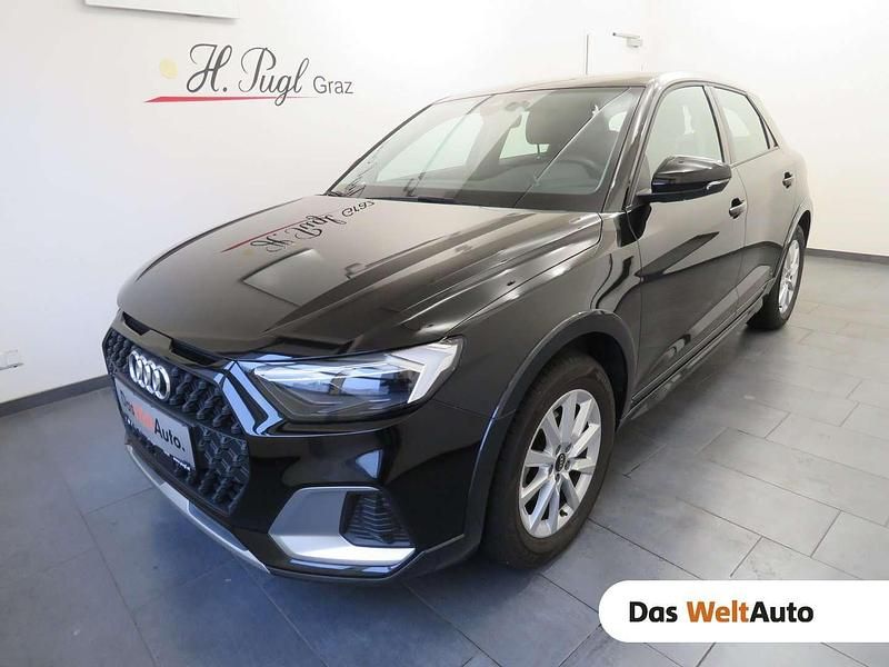 Schwarz Gebraucht 2023 Audi A1 Limousine | € 21.900 (Fairer Preis) - Bild 1/4