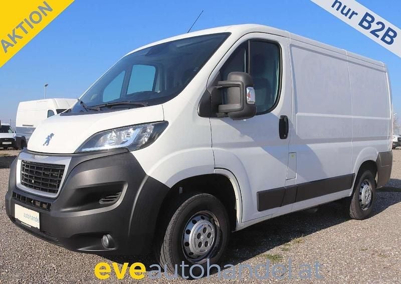 Gebraucht Peugeot Boxer 140 PS (102 kW) 2021 Weiß Van