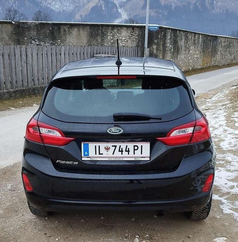 Gebraucht Ford Fiesta Trend 86 PS (63 kW) 2017 Limousine