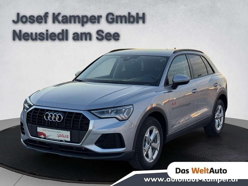 Silber metallic Gebraucht 2025 Audi Q3 Ambiente SUV | € 40.990 (Fairer Preis) - Bild 1/4