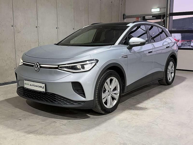 Silber Gebraucht 2021 VW ID.4 Pro Performance SUV | € 28.990 (Teuer) - Bild 1/4