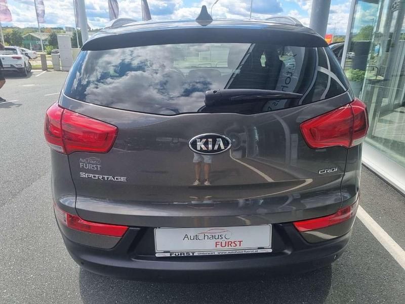 Gebraucht Kia Sportage 136 PS (100 kW) 2015 Grau SUV