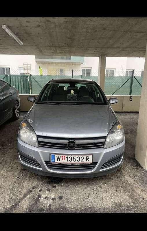Gebraucht Opel Astra Edition 90 PS (66 kW) 2006 Grau Kleinwagen