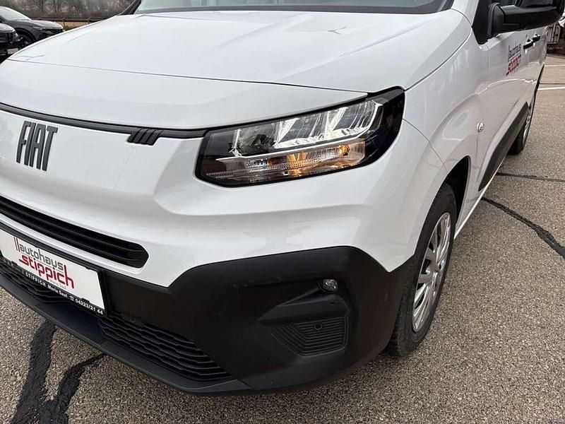 Gebraucht Fiat Doblò S 131 PS (96 kW) 2025 Weiß Van / Kleinbus