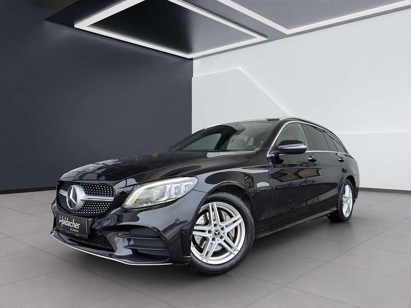 Gebraucht Mercedes C220 194 PS (142 kW) 2019 Schwarz Kombi