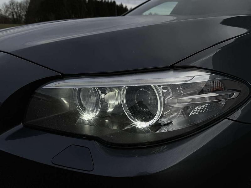 Gebraucht BMW 530 M Sport 258 PS (189 kW) 2015 Kombi