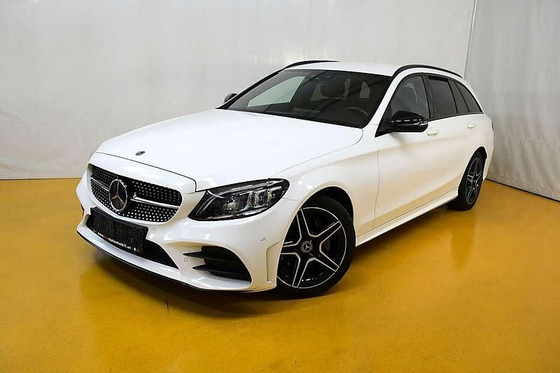 Gebraucht Mercedes C200 AMG line 160 PS (117 kW) 2019 Weiß Kombi