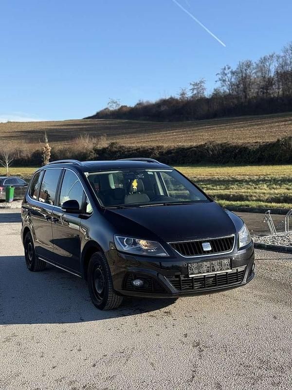 Gebraucht 2011 Seat Alhambra Van / Kleinbus | € 5.999 - Bild 1/4