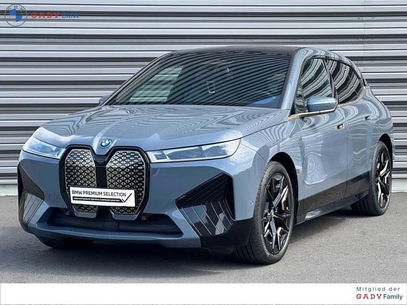 Grau Gebraucht 2023 BMW iX SUV | € 69.940 (Guter Preis) - Bild 1/4