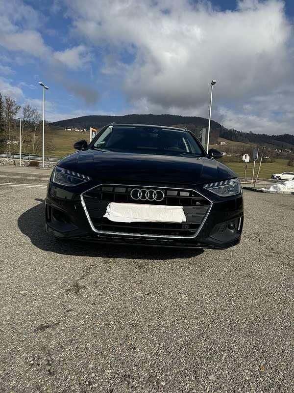 Gebraucht Audi A4 Advanced 163 PS (119 kW) 2020 Kombi